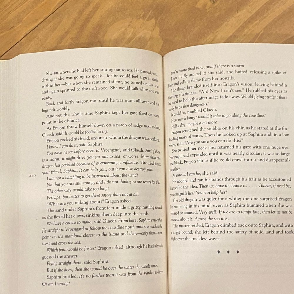 Inheritance: Book 4 Hardback (The Inheritance Cycle) - Picture 8 of 12